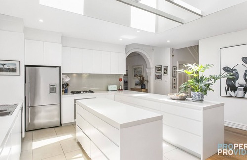 Mosman House | The Beehive in Central Mosman