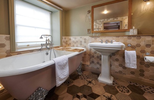 Beeley Hotel | The Beeley Inn