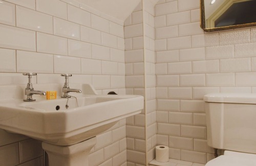 Horton Hotel | The Bell at Broadway