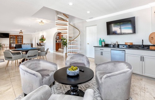 Clearwater House | The Belleair Estate - Incredible Waterfront Home
