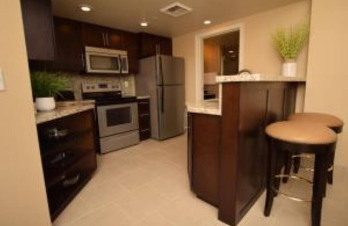 Spanish Lake Condo | The Berkley LasVegas mins. from the strip very close to the stadium-Condo B