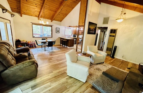 Twain Harte House | The Best Family Forest Cabin