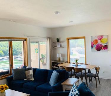 Lake Ozark Apartment | The best lake view in Ozark.