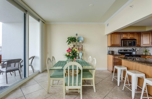 Ono Island Condo | The Best of Both Worlds!