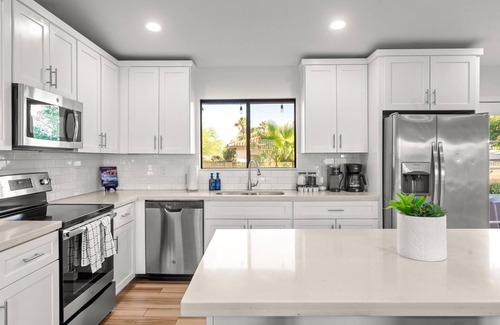 Paradise Valley Village House | The Betty Elyse | Perfect location w/ pool & loaded amenities
