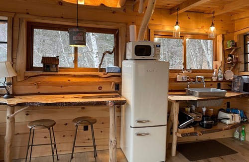 Warren Cabin | The Birch Birch Treehouse at Sugarbush!