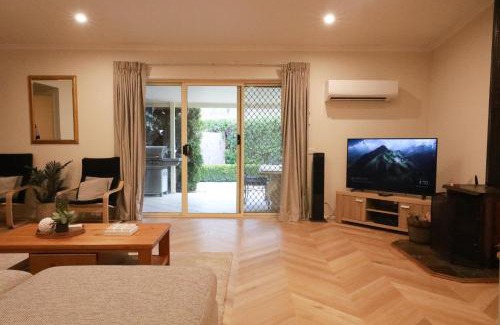 Bright Resort | The Birch House - Silver Birches Accommodation Bright