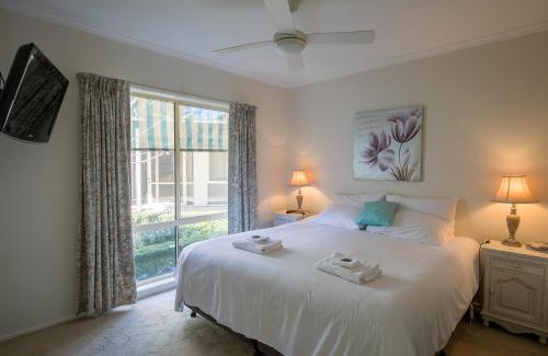 Bright Resort | The Birch House - Silver Birches Accommodation Bright