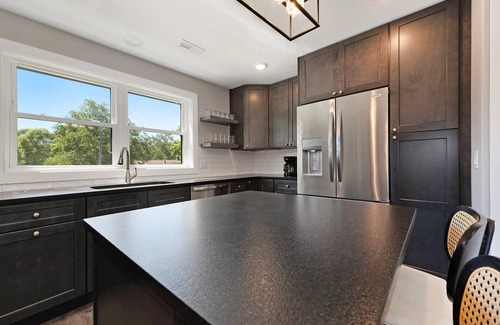 Lake Leelanau Condo | 🌲 The Birches ➠ Luxury Condotel in Downtown Lake Leelanau | U5