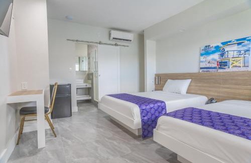 Northeast Miami Hotel | The Biscayne Hotel