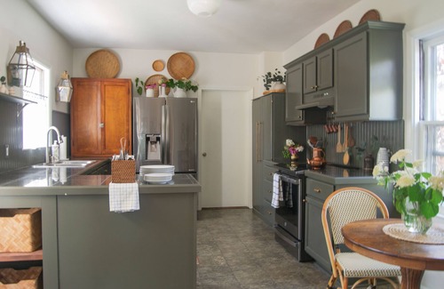 Lower East Side House | The Blair Iris House - Steps from Brady St!