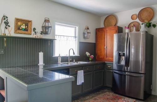 Lower East Side House | The Blair Iris House - Steps from Brady St!