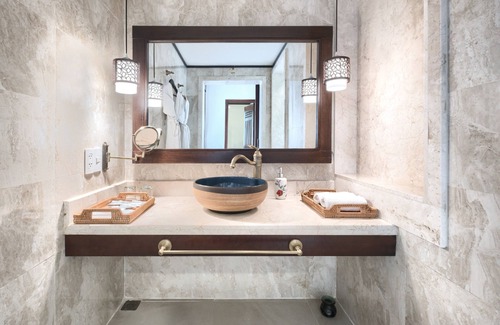 Hai Chau Resort | The Blossom Resort Island Da Nang