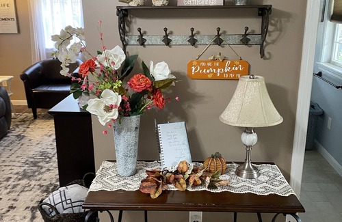 Dundee Cottage | The Blue Door Cottage