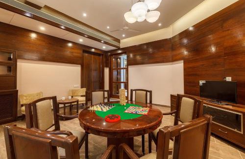 Alibaug Villa | The Blue Horizon by StayVista - Featuring a beach-view villa with a swimming pool, indoor games, and a relaxing balcony