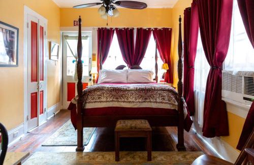 Faubourg Marigny Hotel | The Blue60 Marigny Inn