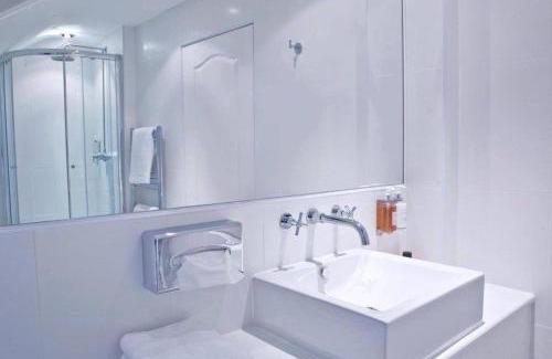 Pontypridd Hotel | The Blueberry Hotel
