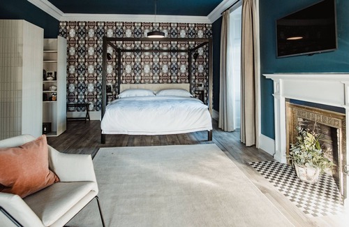 Gullane Hotel | The Bonnie Badger