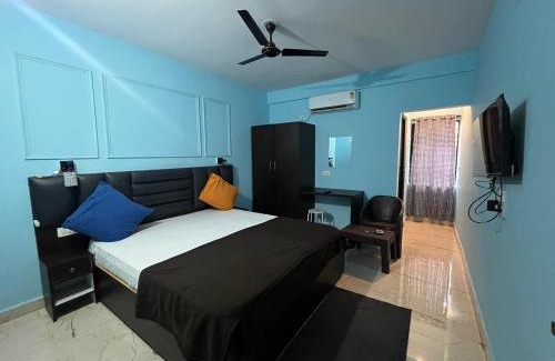 Arambol Hotel | The Boss House