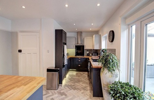 Chester House | The Botanical Holiday by Cheshire Escapes