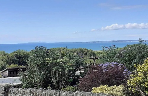 Newcastle-upon-Tyne House | The Bothy a tranquil retreat close to Snowdonia, History! Luxury! Beauty!