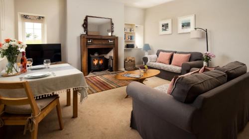 Berwick-upon-Tweed House | The Bothy at Cheswick