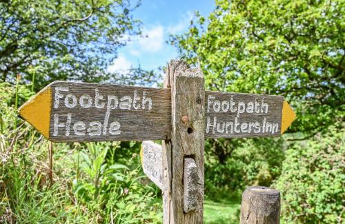 Hele House | The Bothy - Heale Farm