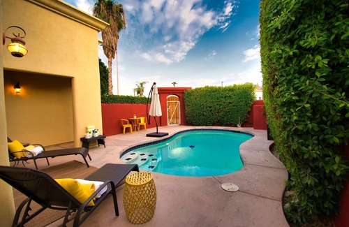 Desert Club Manor House | The Bottlebrush: Your Private Hideaway with Pool/Jacuzzi. 5-Star Hospitality!