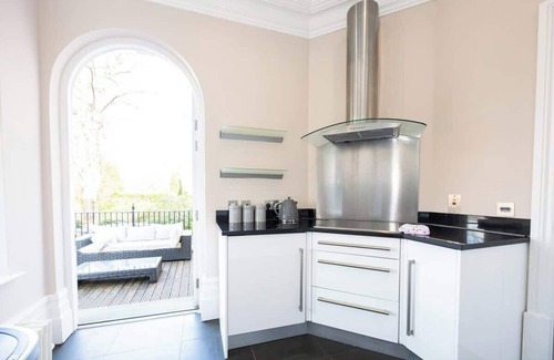 Trafford Apartment | The Bowdon- Luxury Apartment