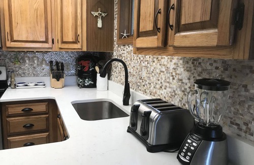 Fenwick Island Condo | The Break-Fall is Bikefest & Oceans Calling, Dogs Welcome