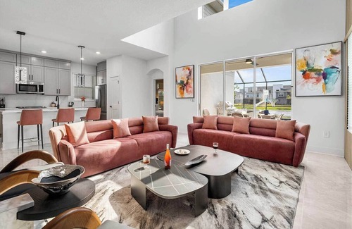 Florida Center House | The Breathtaking | NEW Villa w/Luxe Suites, Pool, Game Loft - Mins to Universal