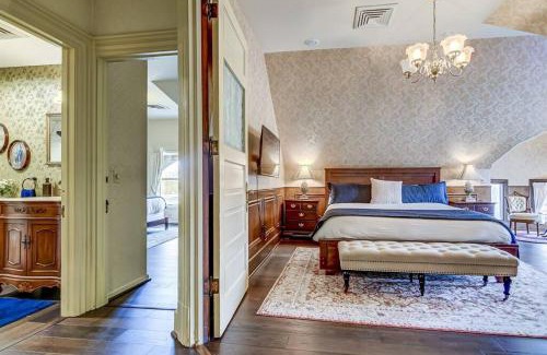 Springfield House | The Bressmer - Entire House