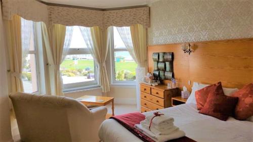 Roundham Hotel | The Briars - Adults Only