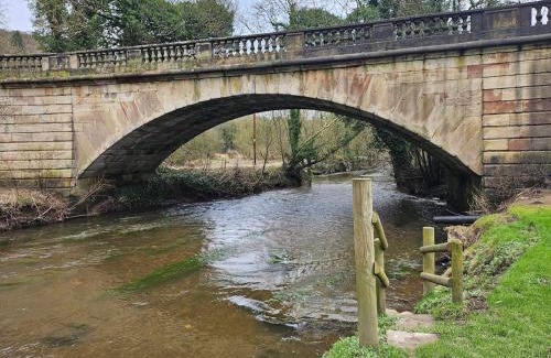 Alton Hotel | The Bridge House Restaurant and Hotel