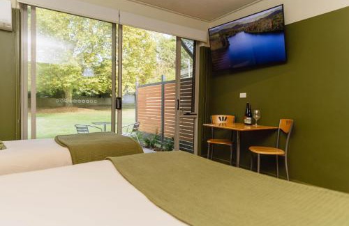 Bright Hotel | The Bright Motor Inn