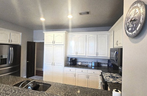 Gunter Afs House | The Brook at Eastchase/5-bdrm 3.5 bths