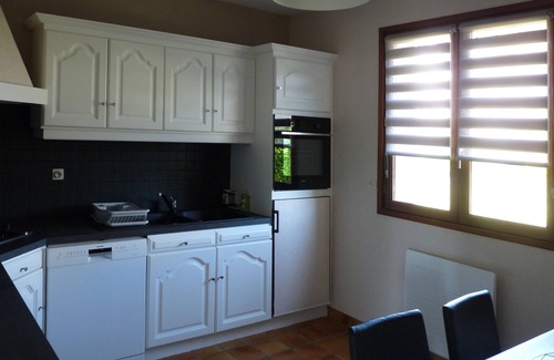 Morgat House | The Bruyères, Morgat. House for 9 people, 6 adults, 3 children and a baby.