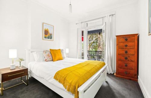 Alexandria House | 'The Buckland Terrace' Timeless Inner-City Treasure