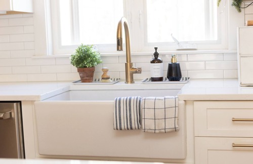 Kennebunk House | The Bunk House KBK in Kennebunk,Maine. n1.2 MILE to BEACH! Sleeps 9 people.nnn
