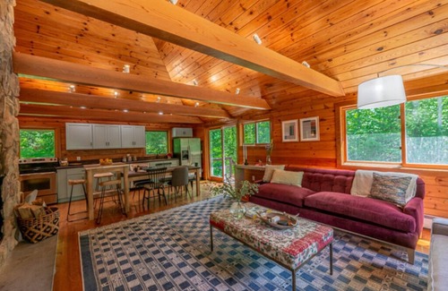 Winhall Cabin | The Burrow