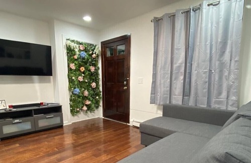 Palenville Apartment | The Butterfly suite 20 minutes from Hunter Mountain Palenville NY