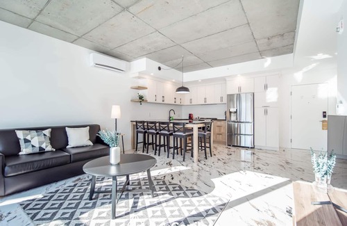 Saint-Roch Apartment | The Caïman Complex, 707 + Parking