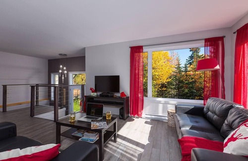 Petite-Riviere-Saint-Francois Ski Chalet | The Chic Chac