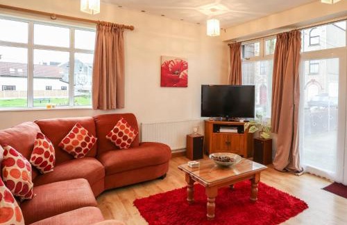 Combe Martin House | The Cabin