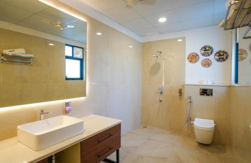 Gurugram Apartment | The Cabinet - Your Night, Your Deck