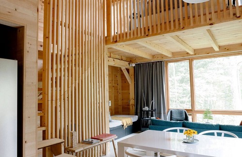 Sedgwick Cabin | The Cabins at Currier Landing Cabin 1: Fern