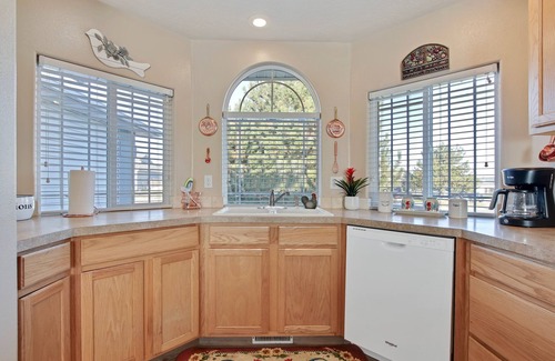 Caldwell House | The Caldwell Idaho dreamer | 3 bed 2 bath family home