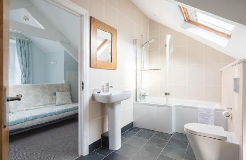 Solva Hotel | The Cambrian Inn