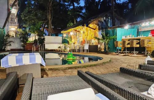 Saunta Vaddo Resort | The Camelot Beach Resort - Baga