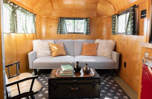Larkspur RV Rental | The Camp Bend